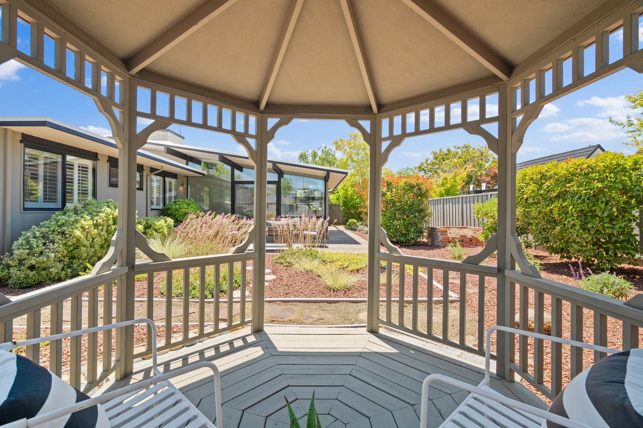 807 Blanchard WAY
