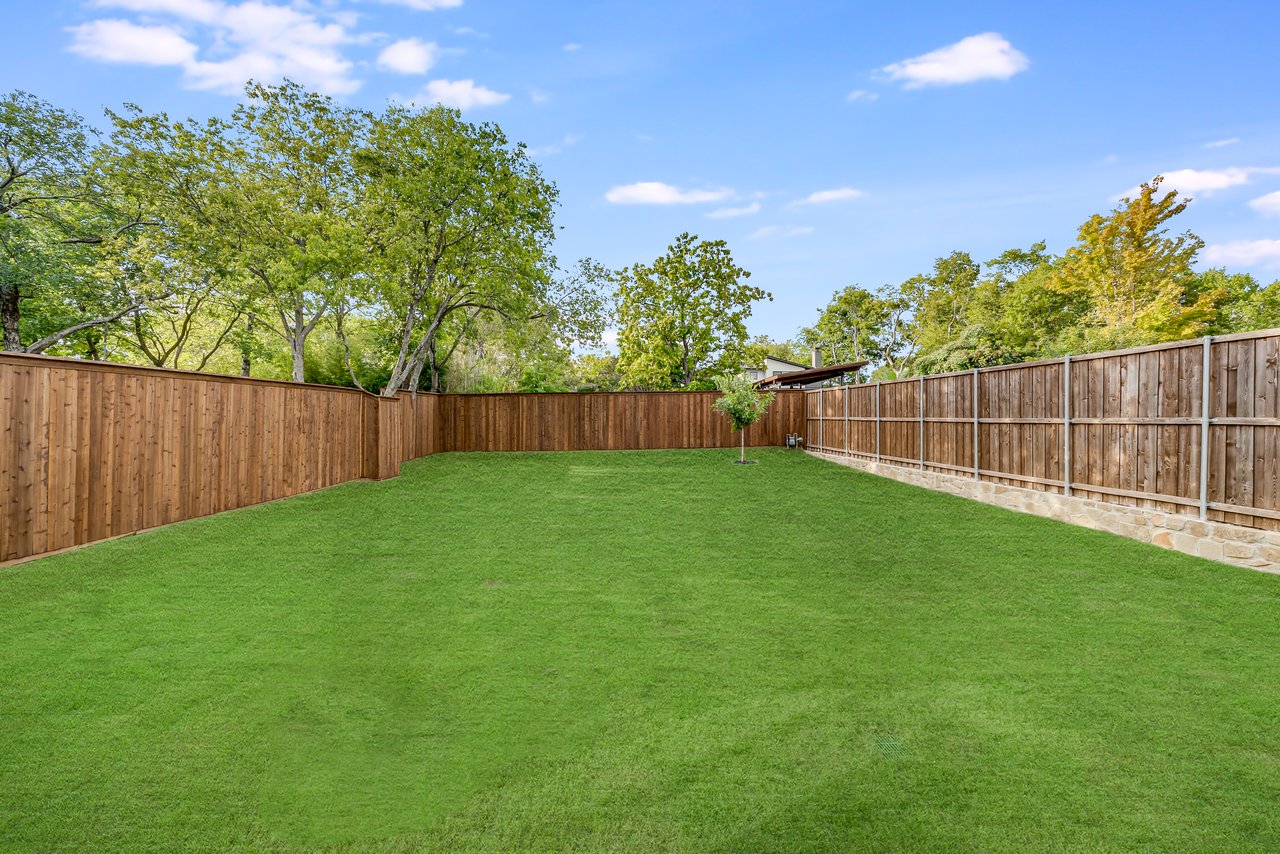 8815 San Leandro Drive