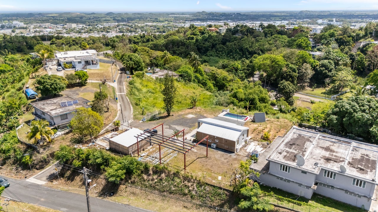 Boutique Tiny Home Oasis with Income Potential