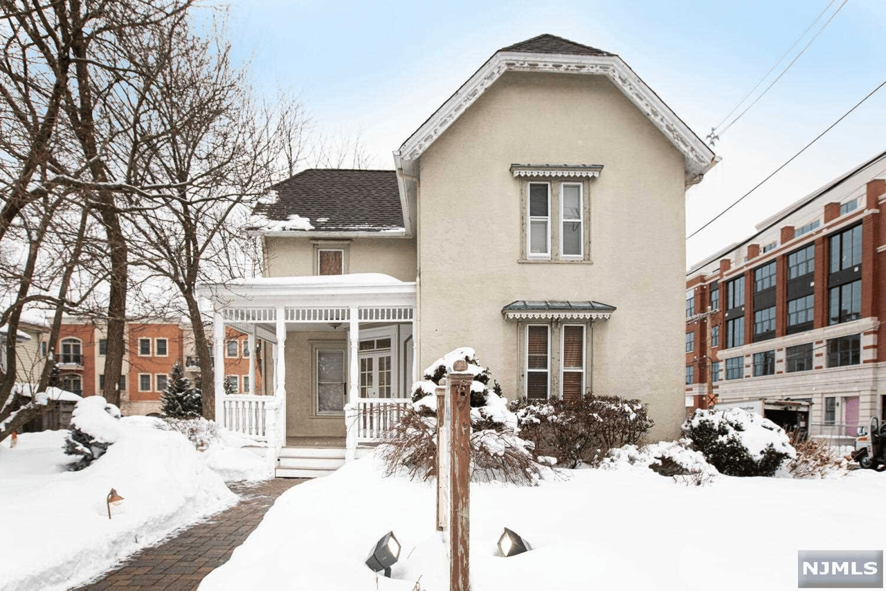 130 Kinderkamack Rd