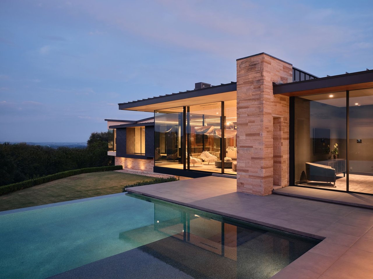 The Contemporary Amarra Estate | One of One 