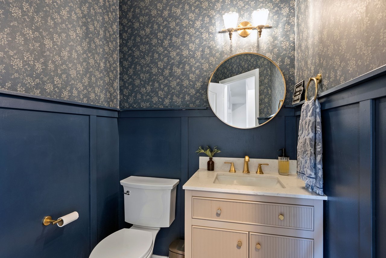 17521 Abert Ridge View