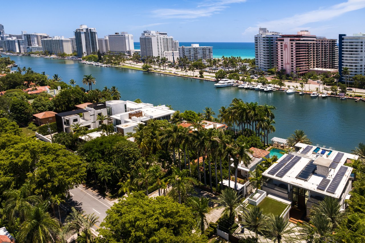 5215 Pine Tree Miami Beach