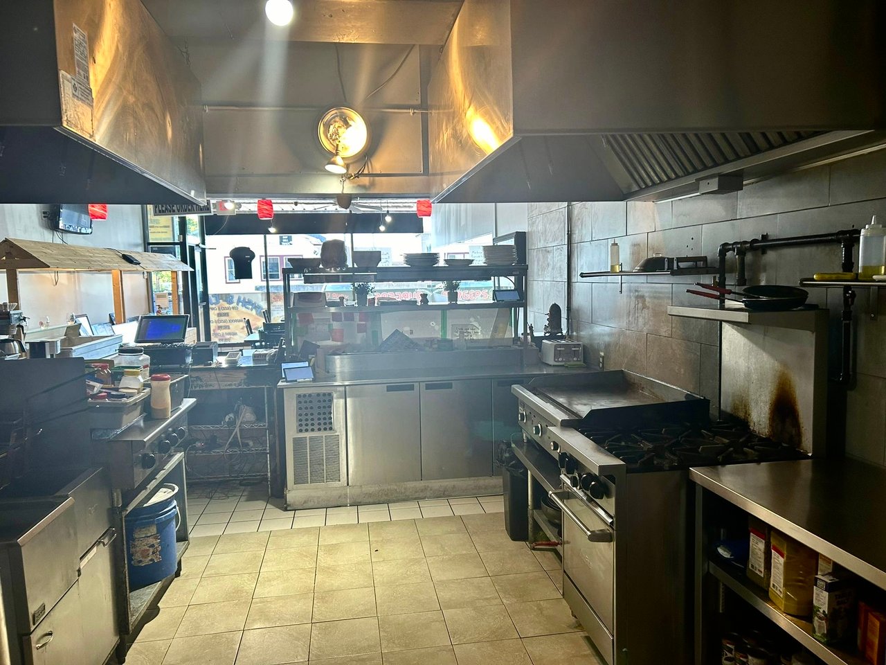 433 Simcoe Street Unit: 3