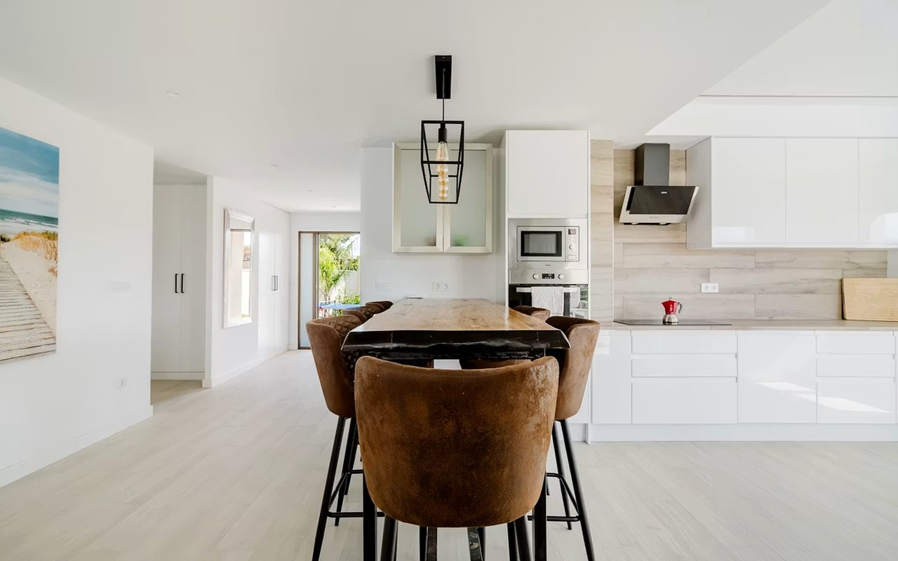 How to Negotiate Repairs After a Home Inspection in Lanikai