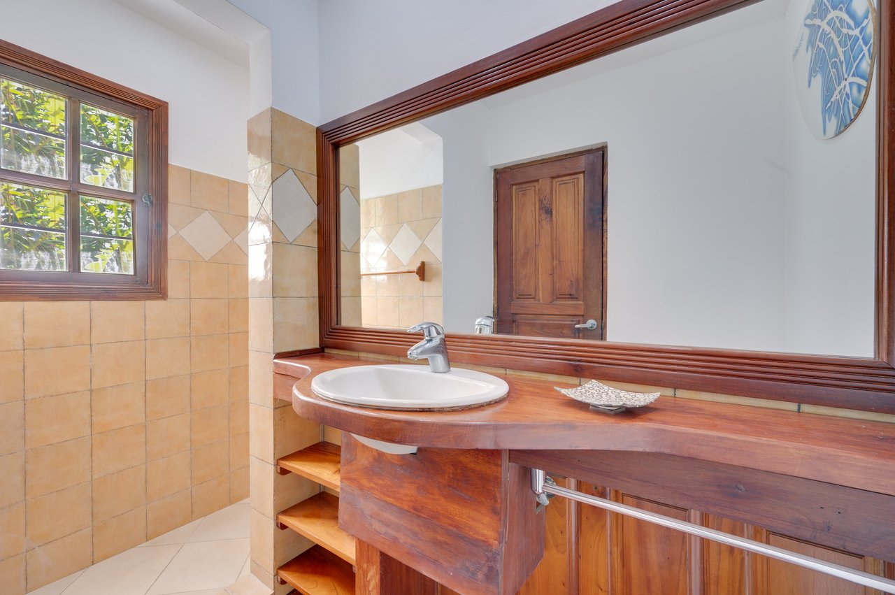 Villa La Josefina | Exclusive Estate with Three Villas and Two Pools in La Josefina, Tamarindo