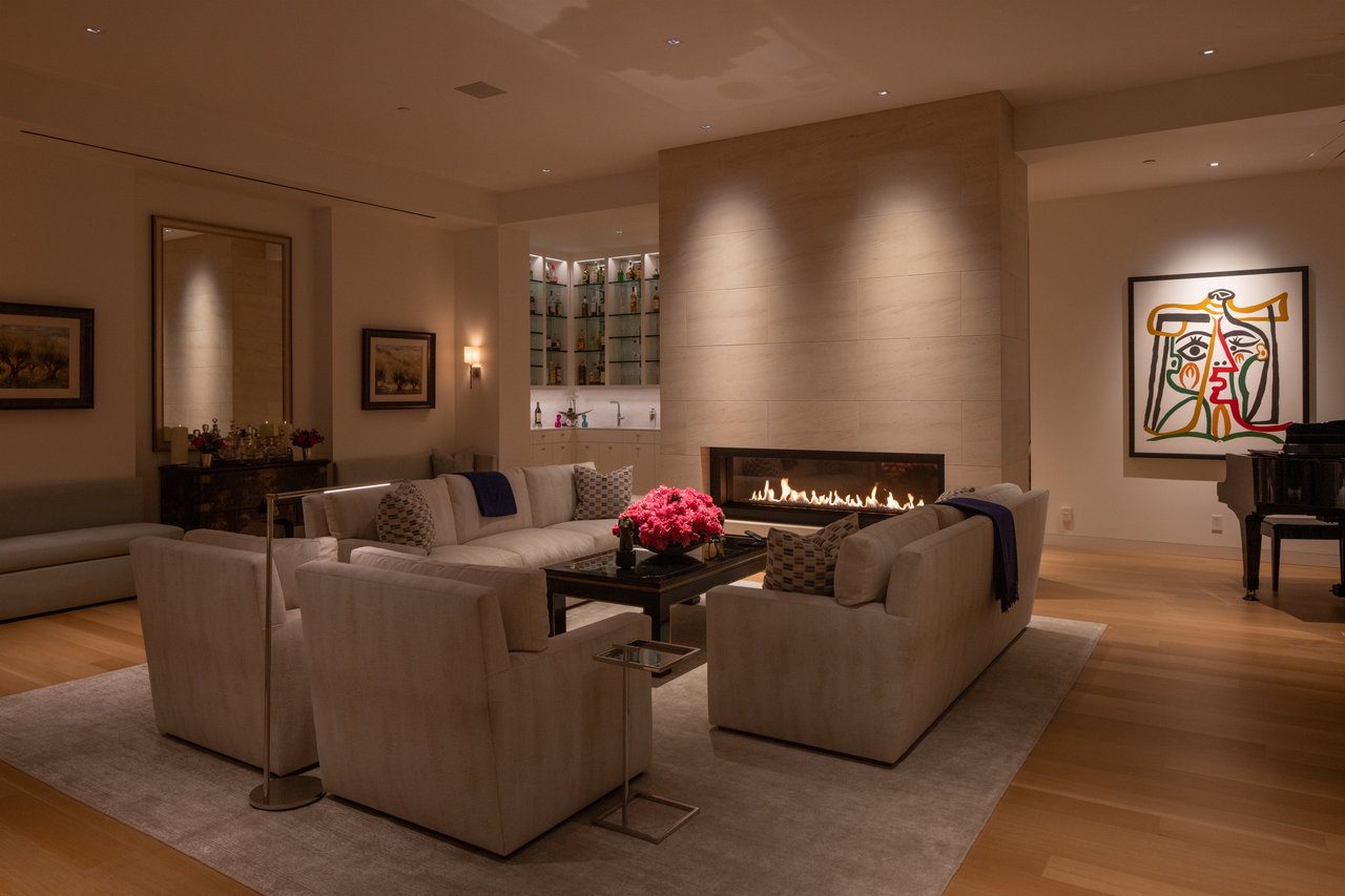 9966 Beverly Grove Dr