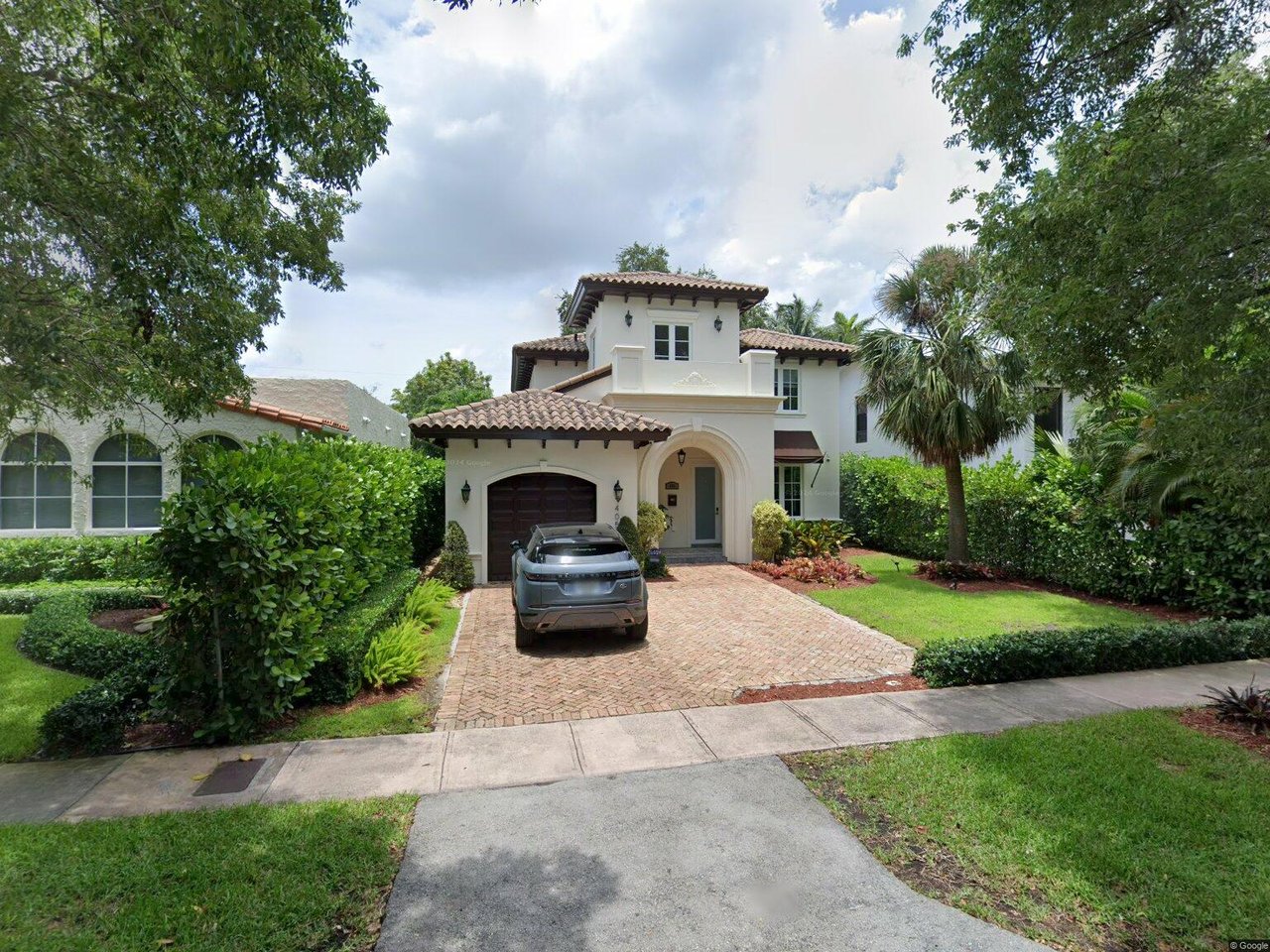 405 Majorca Ave