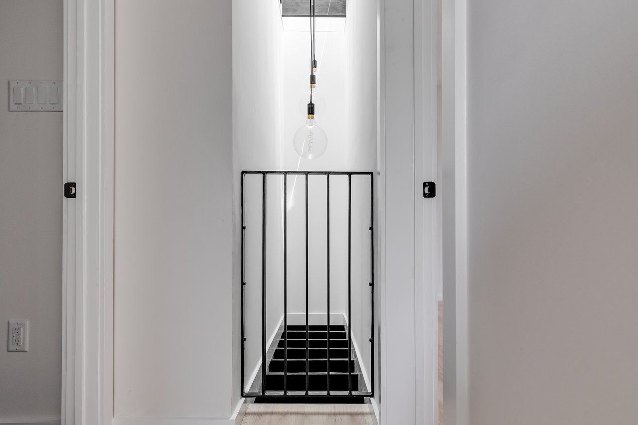 4 N Robinson (Fan House)