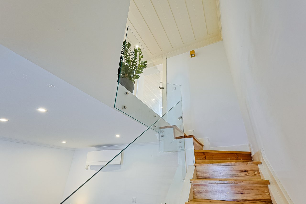 Trendy 1-Bedroom Duplex with Private Terrace in Lisbon’s Historic Heart
