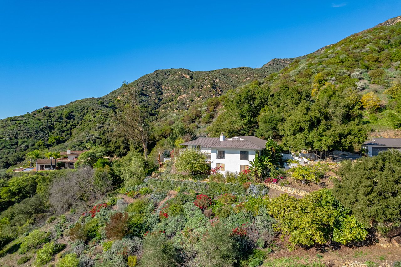 2330 Bella Vista Drive