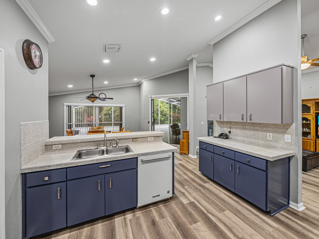 5137 NEW BRITTANY LN