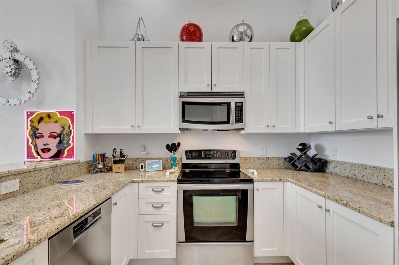Two City Plaza Condo Unit 511