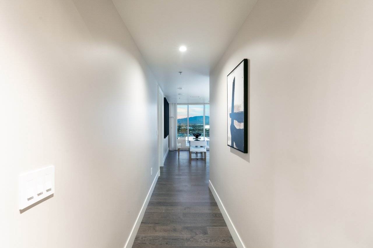 2700 Las Vegas Boulevard 2303