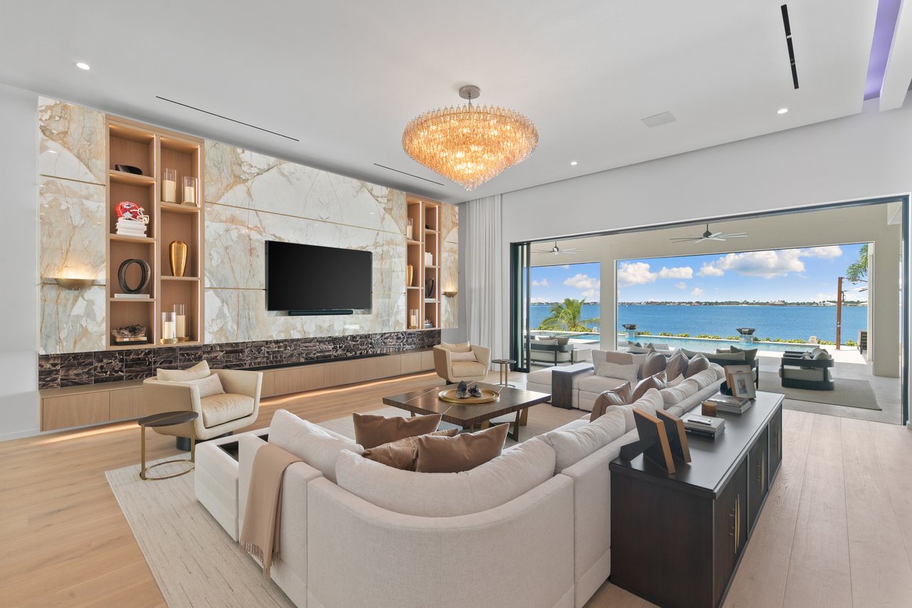 11380 Longwater Chase CT