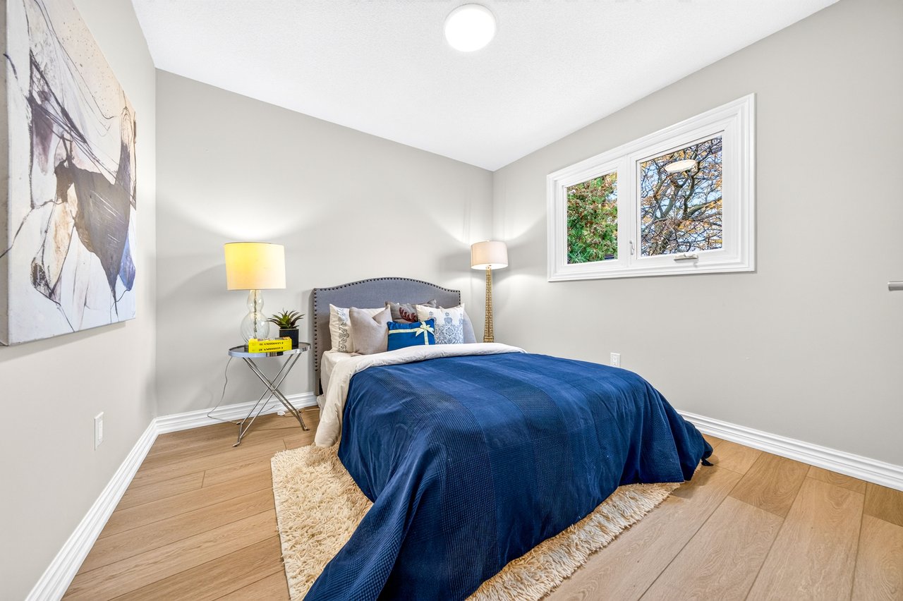 109 Valleymede Dr