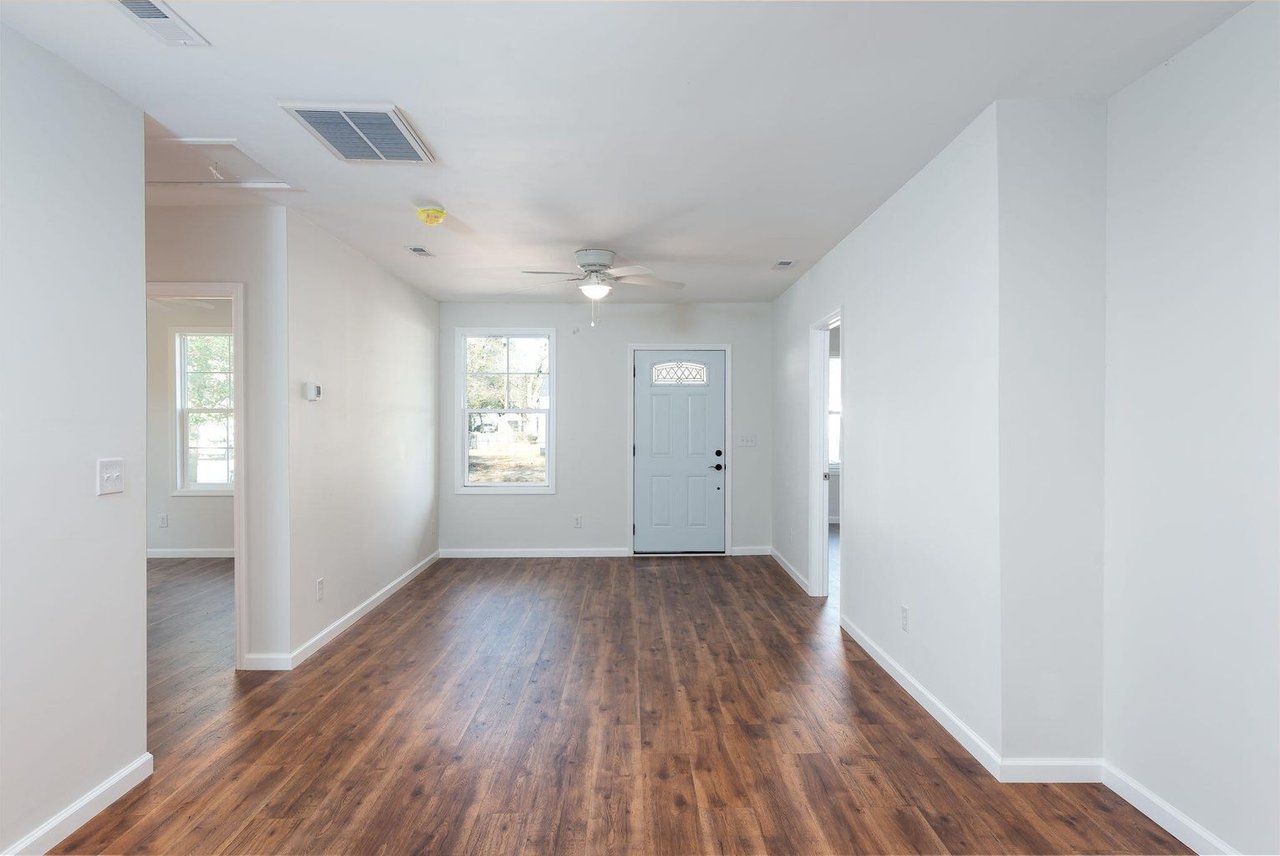 2968 Alabama Dr