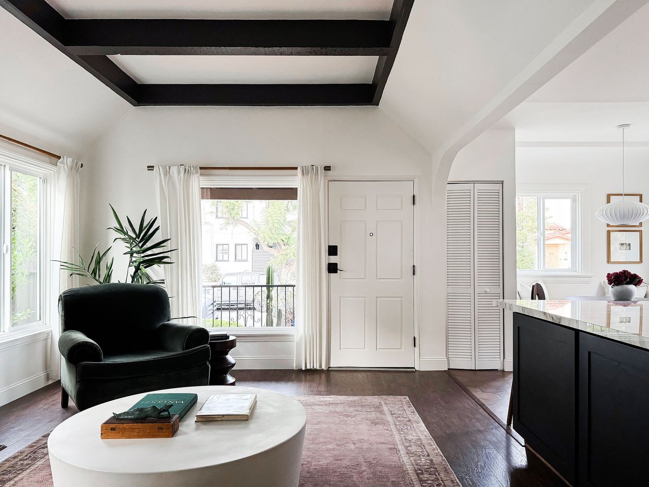 5044 Pickford in Mid City