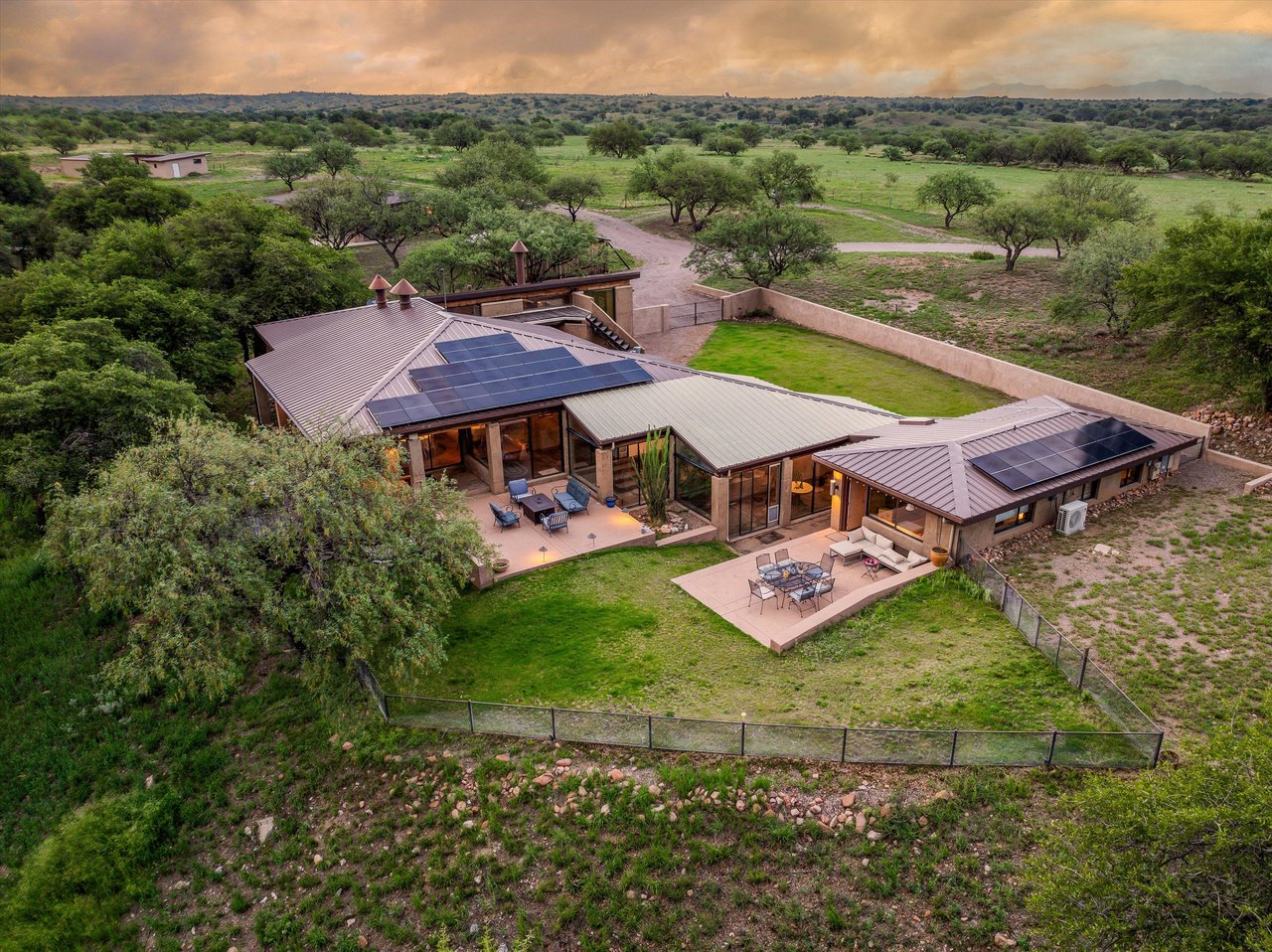85 Hog Canyon Road