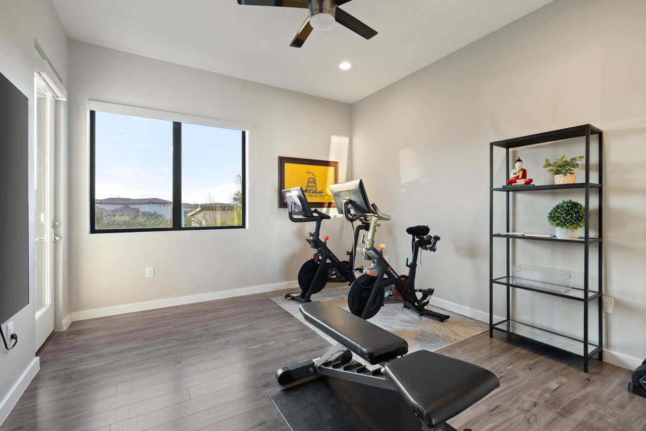 Spanish Oaks Luxury 