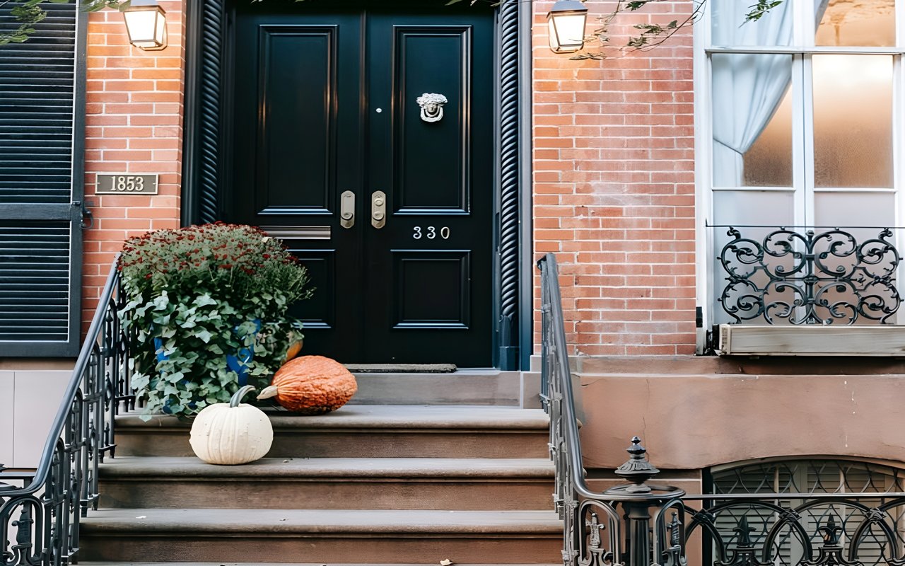 Weekly Manhattan & Brooklyn Market: 10/31