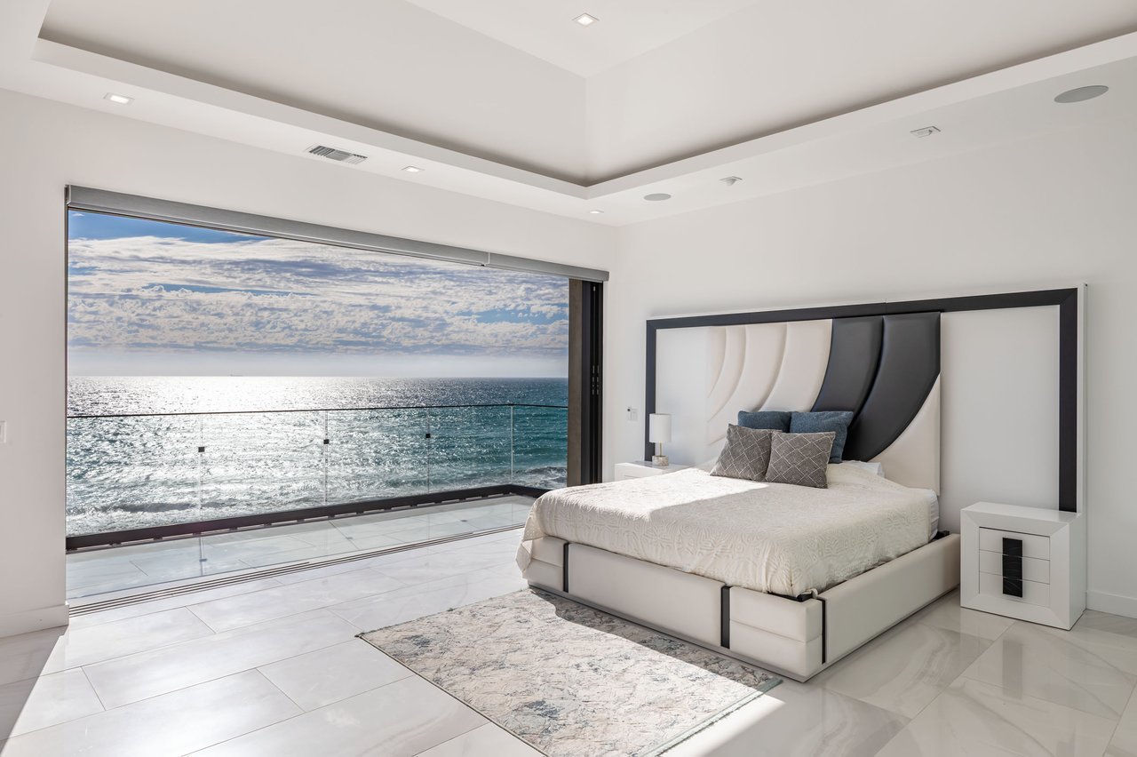 11350 Pacific Coast Hwy