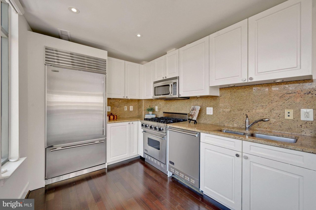 2425 L St NW #908