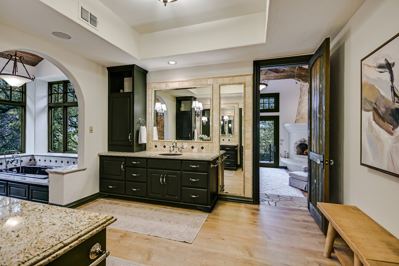3601 Toro Canyon Rd