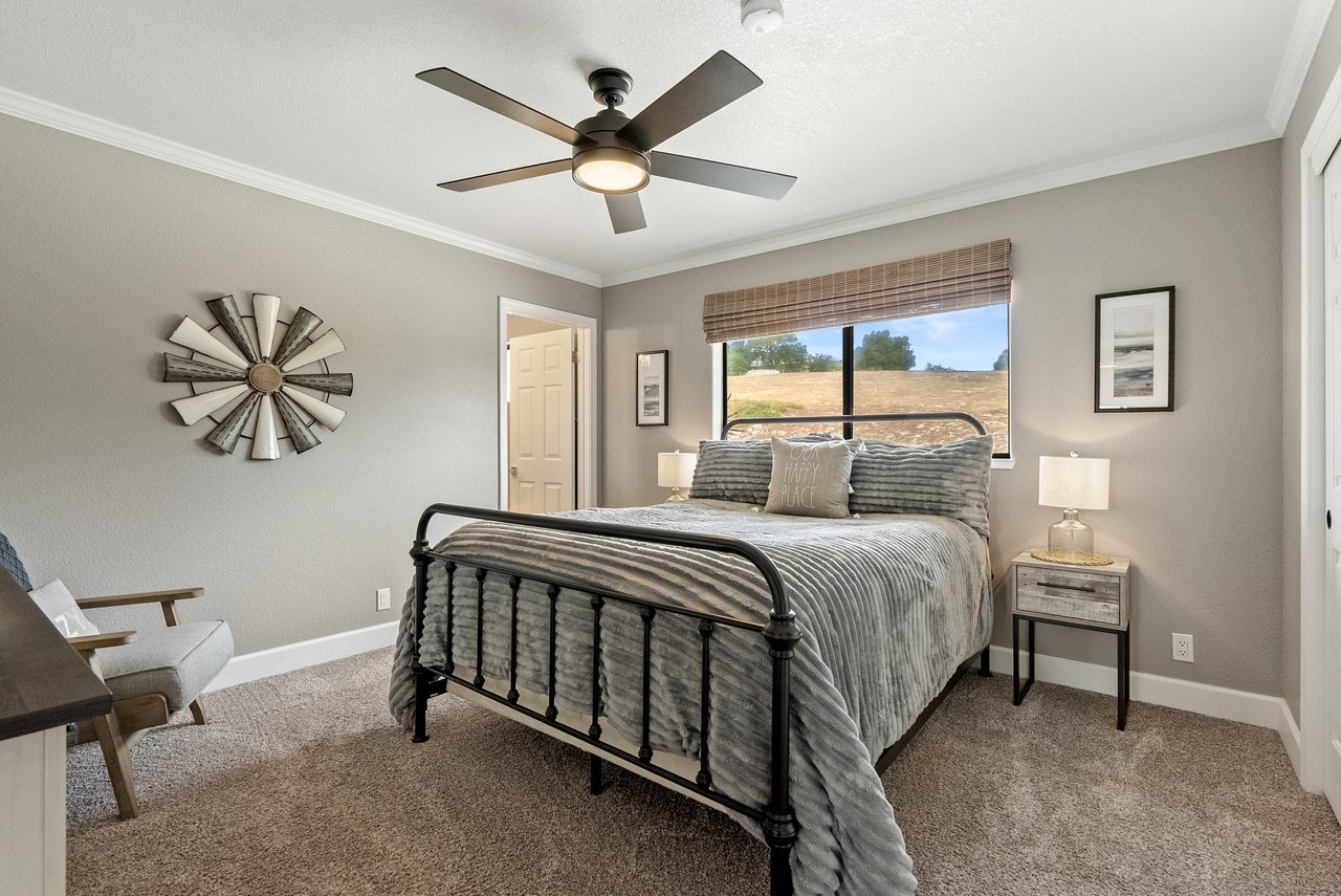 Soak in the View - Dive into Luxury