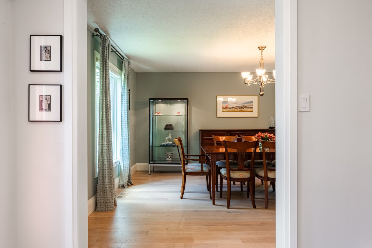 2267 Cedarberry Court, Oakville