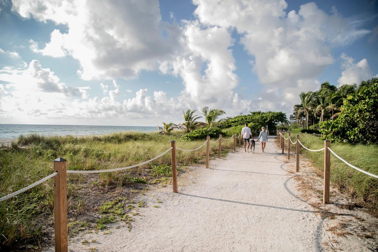 Surf Row Residences