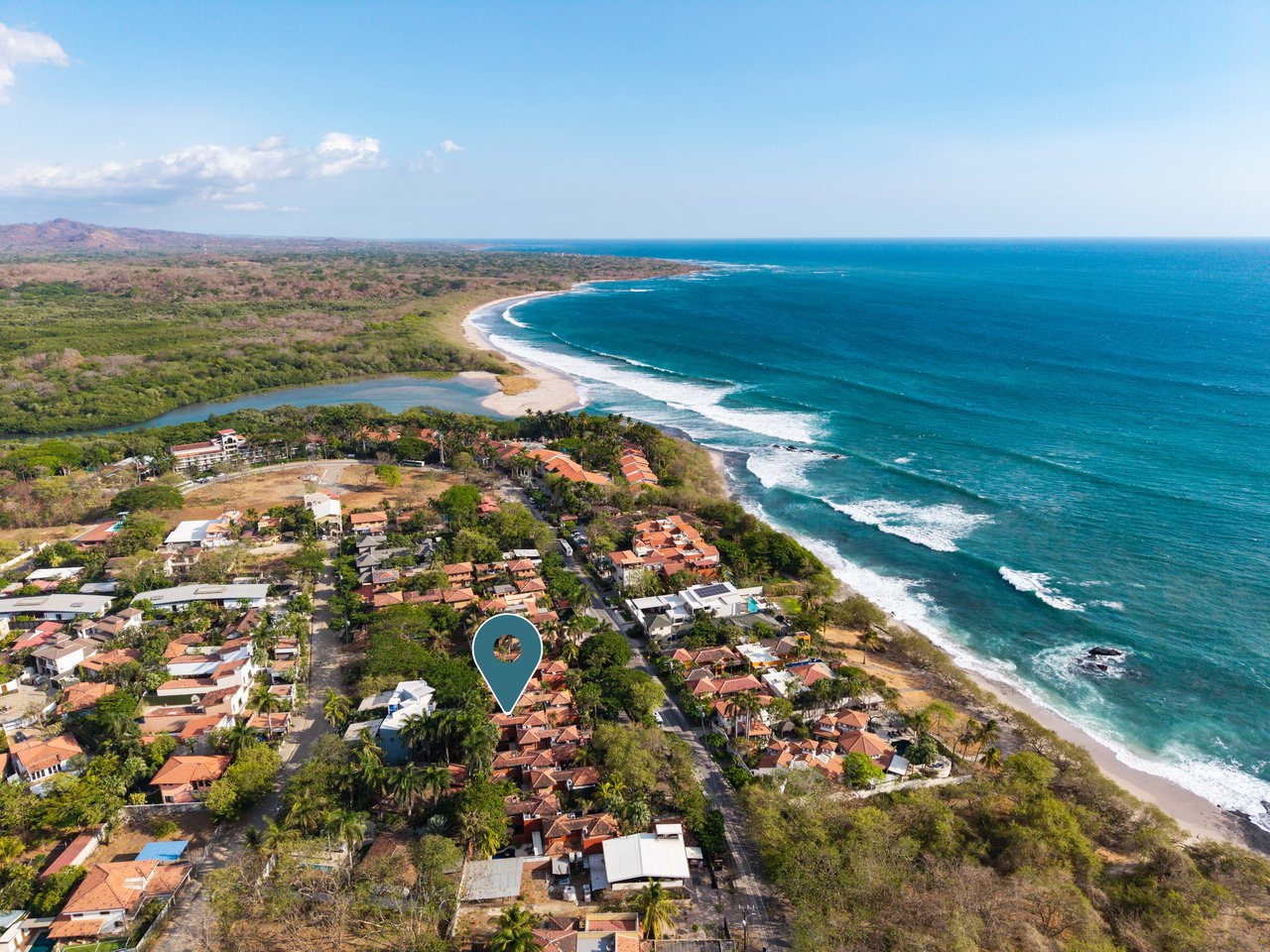 Villa Cerca del Mar 5 | Beach House in Highly Coveted and Intimate Development in Tamarindo/Langosta