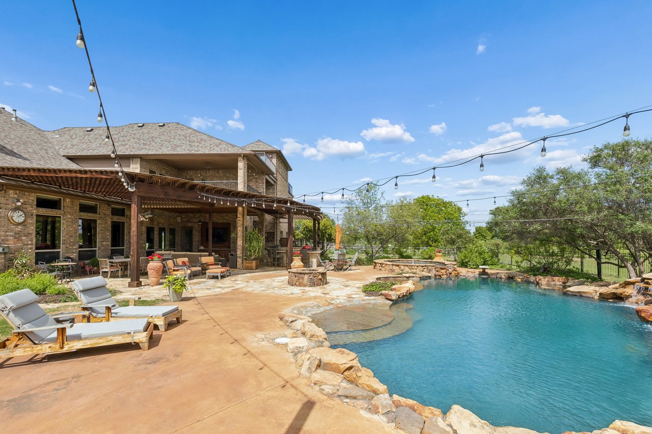 10 Acre Flower Mound Estate