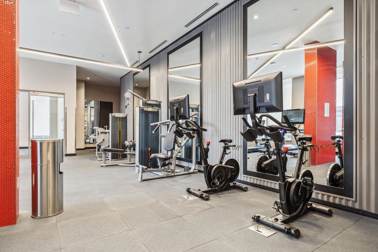 #403 - 212 King William Street
