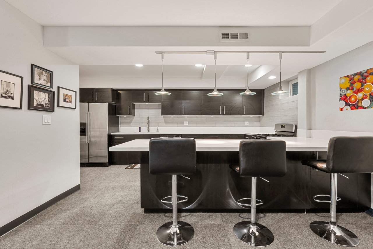 9313 Bolton Rd, Beverlywood Vicinity