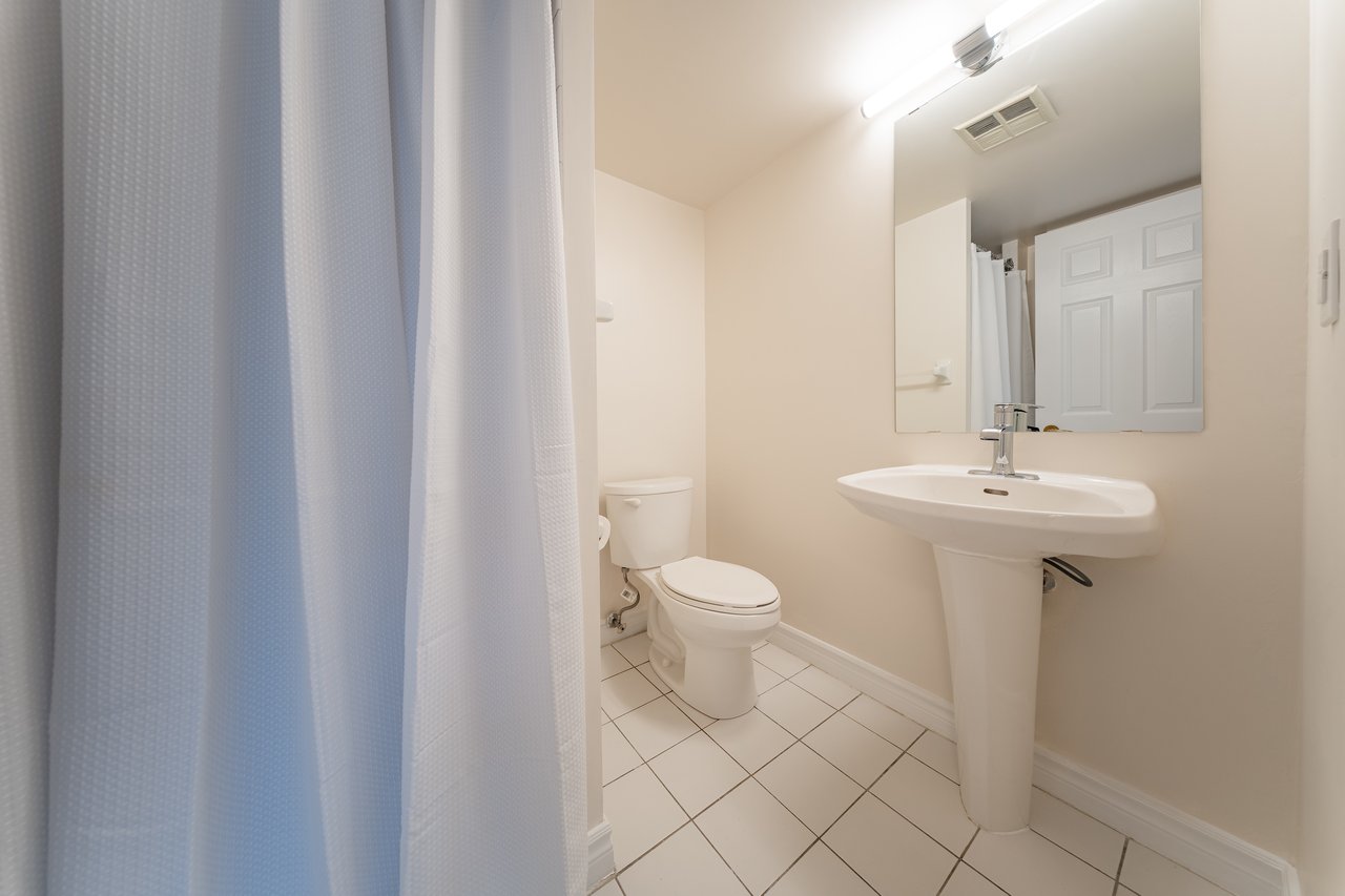 Leaside Living Simplified
