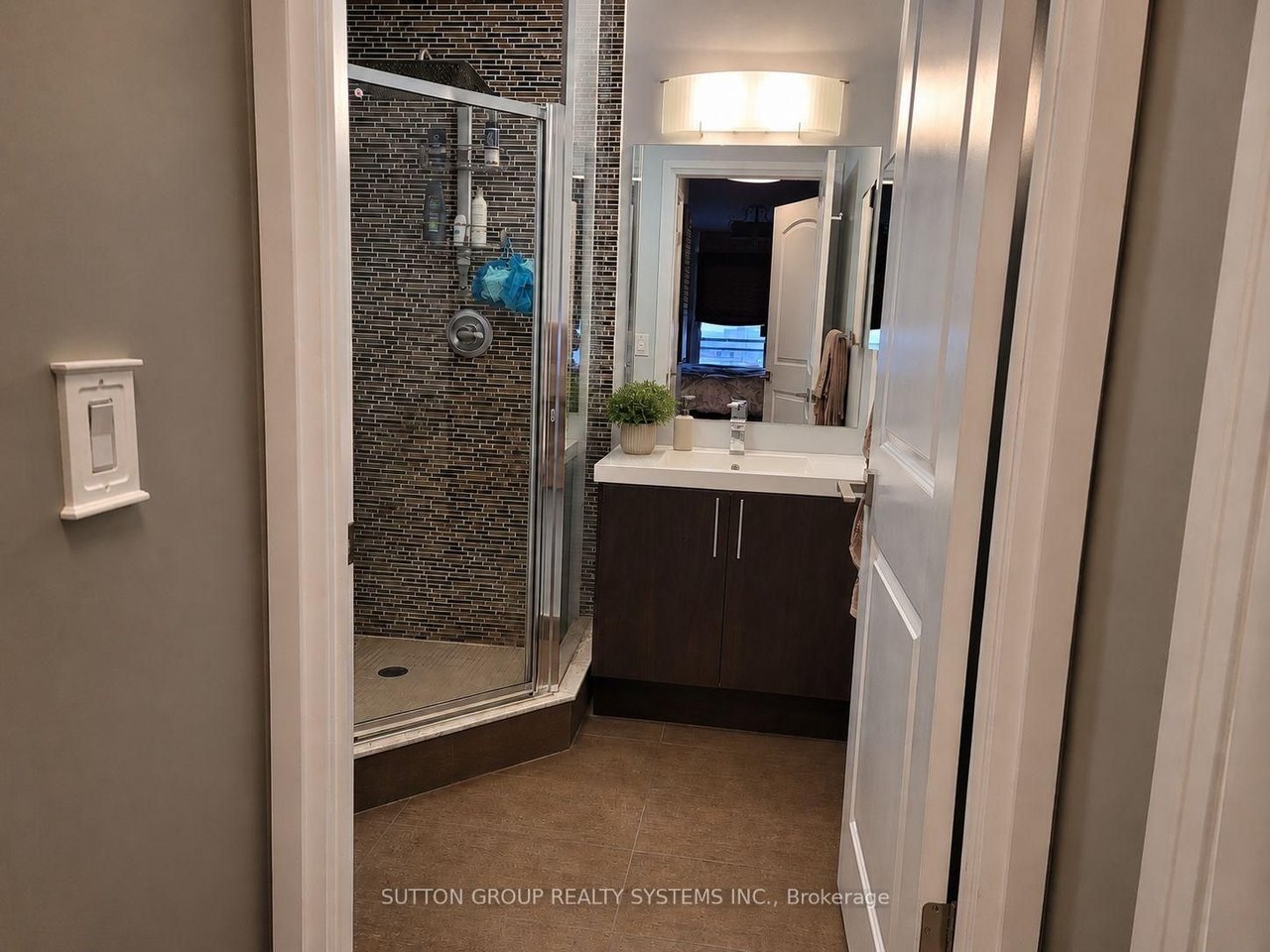 PENTHOUSE MEANT FOR LUXURY