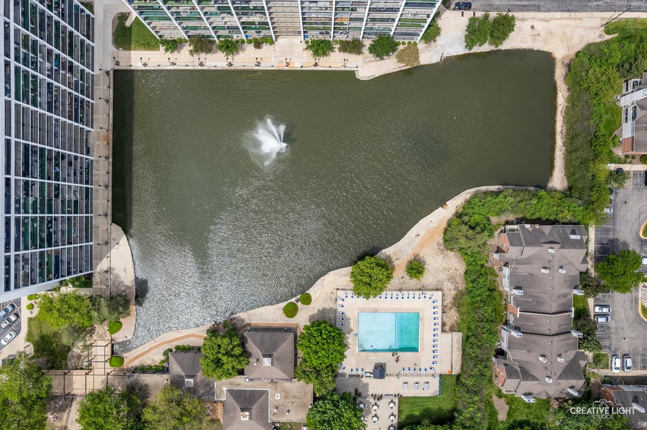 Affordable Condo with Skyline Views in Lombard, IL 