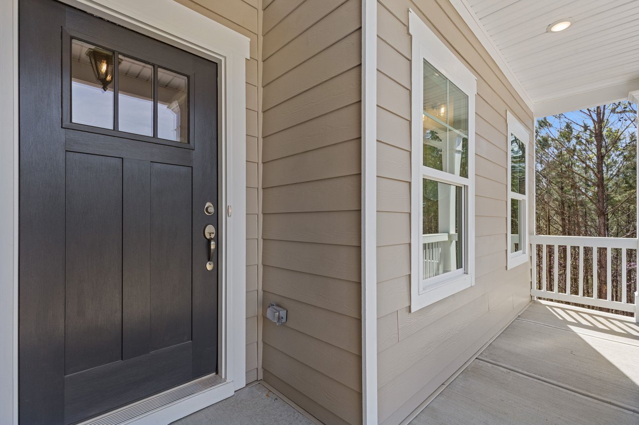 688 Shoals Trl