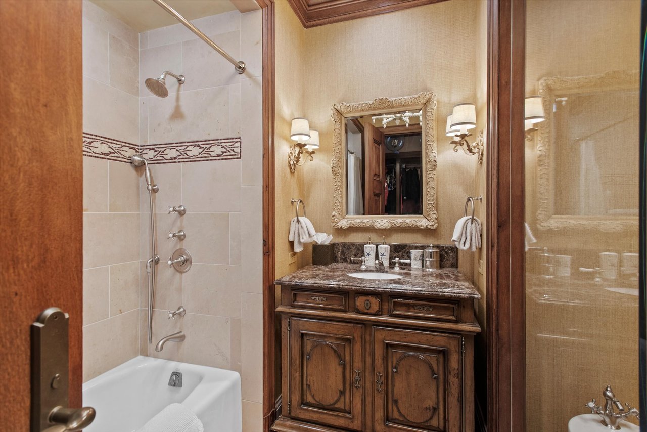 1025 N Starwood Road