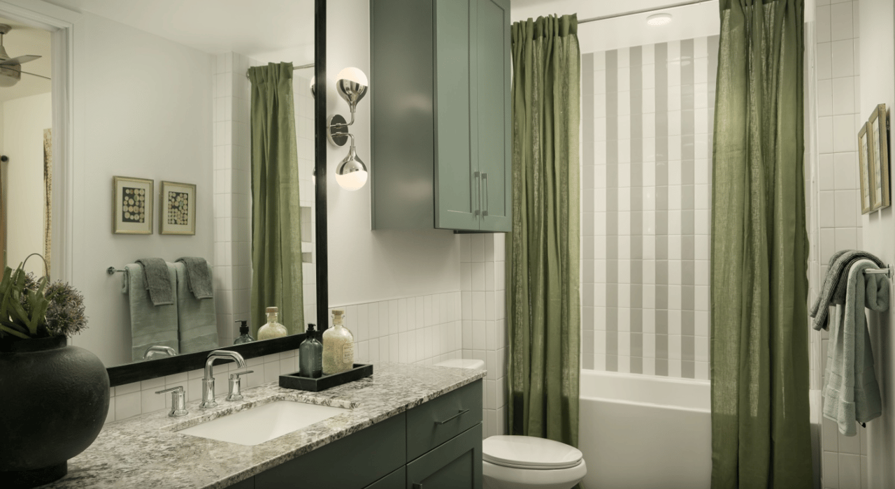 Up to 10 Weeks Free, $1,000 Gift Card and More!