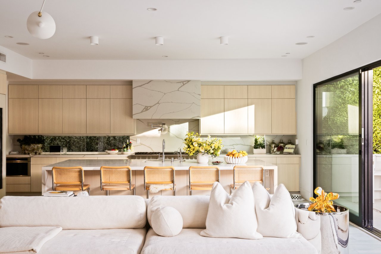 3525 Barry Ave, Mar Vista