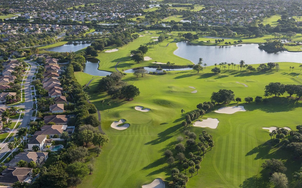Woodfield Country Club