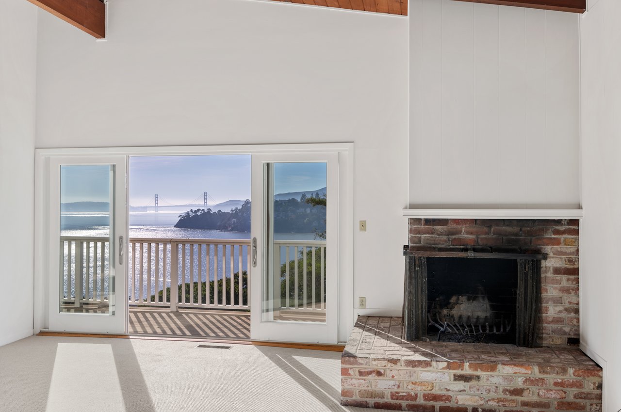 Old Town Tiburon Duplex - Golden Gate Bridge Views