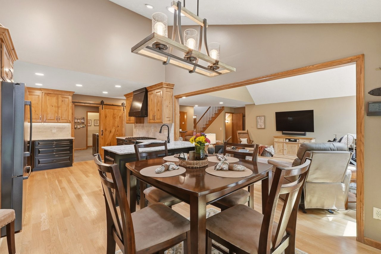 Stunning Metropark Retreat