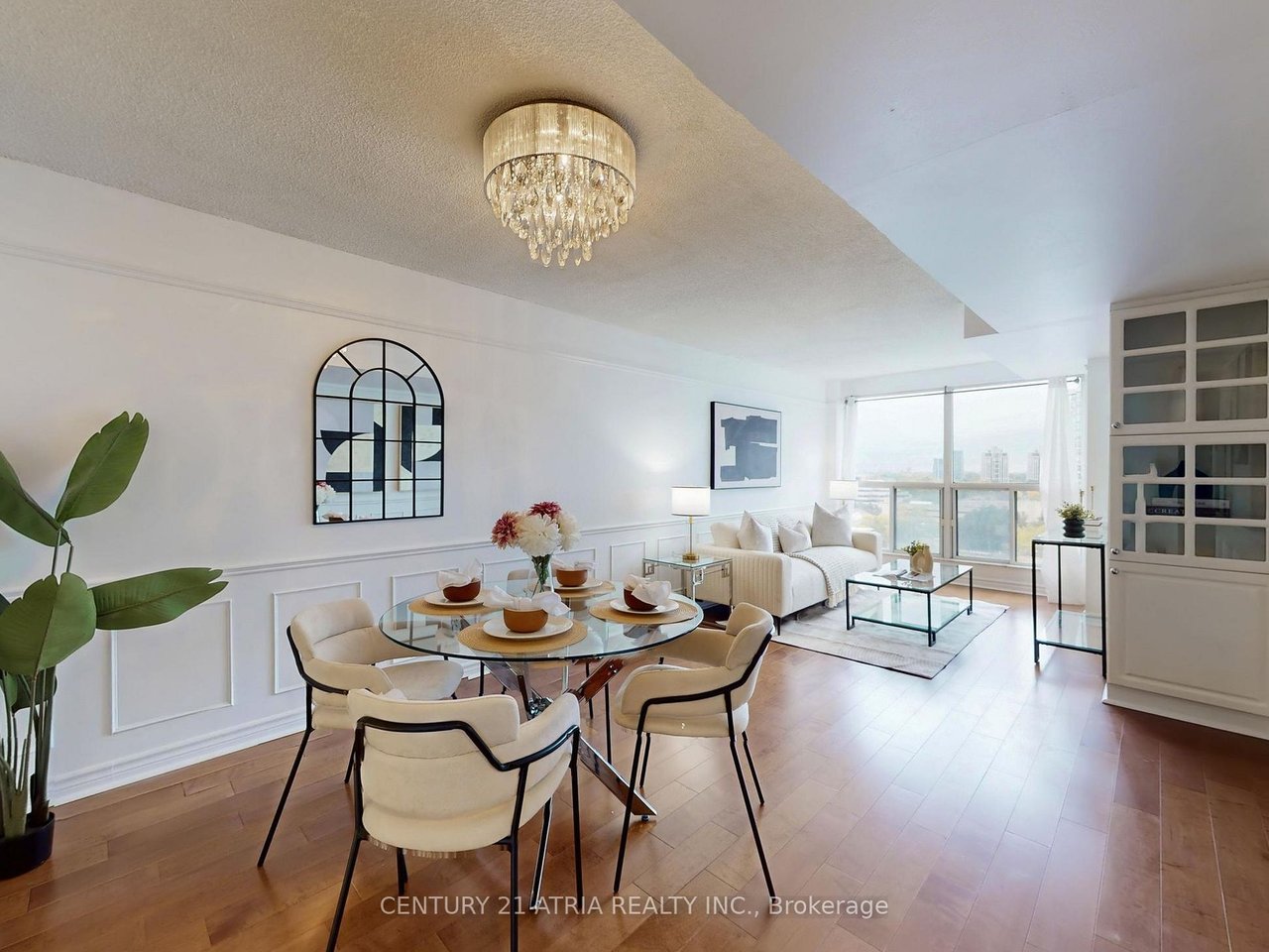 WILLOWDALE PENTHOUSE 