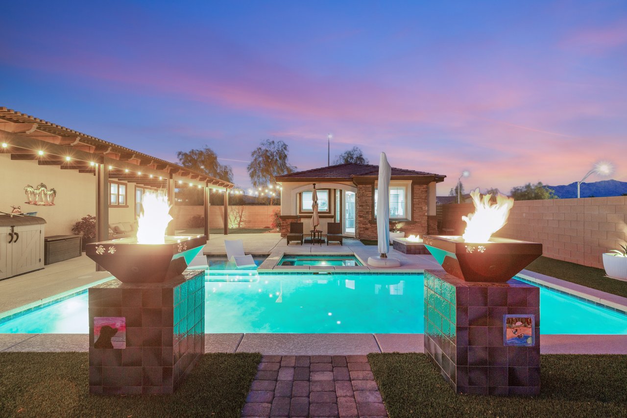 7165 North Grand Canyon Drive