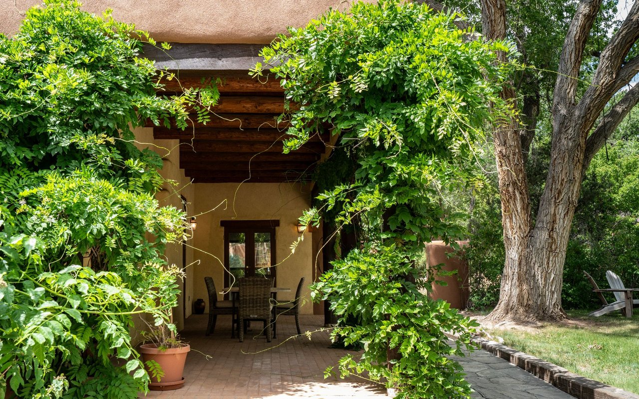 Bishops Lodge / Old Taos Highway / Artist Hyde Park Road