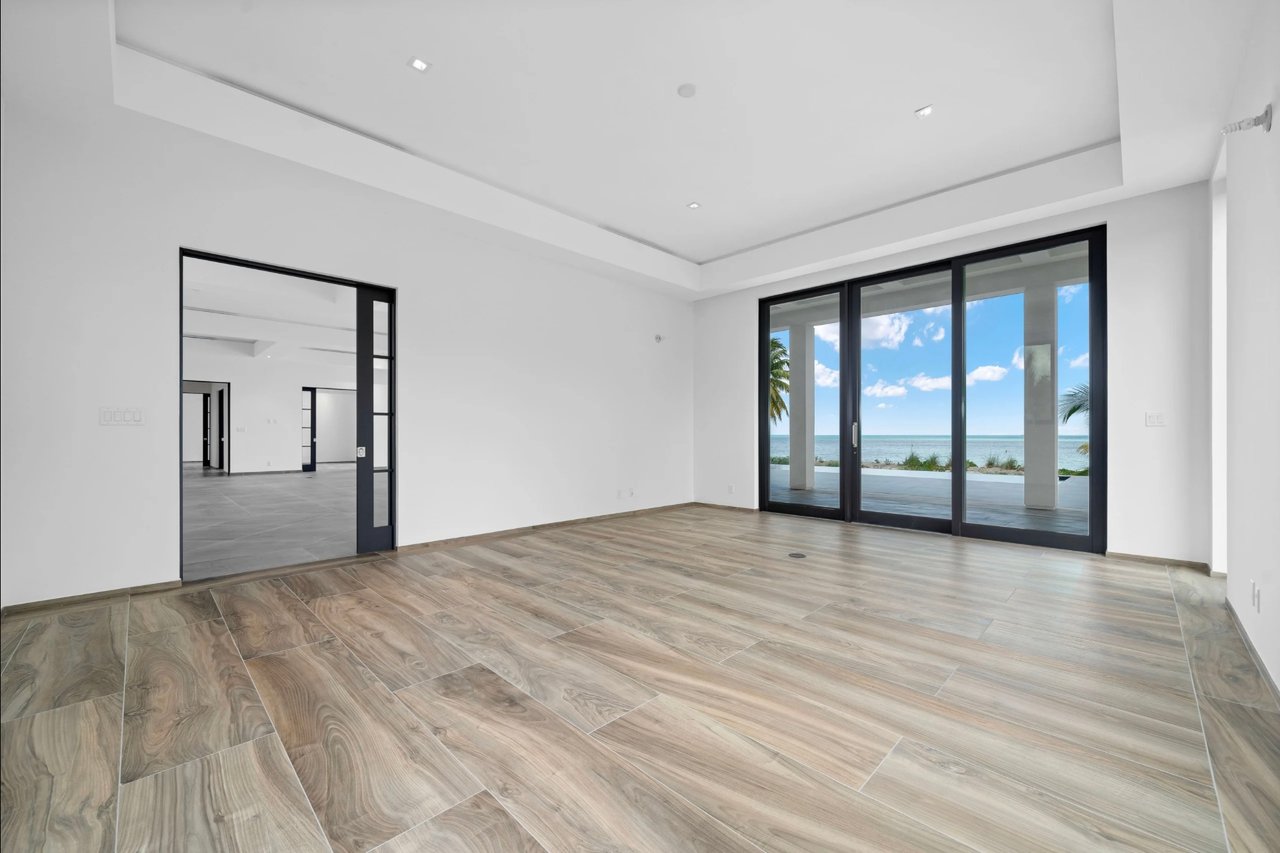 Beluga: A Legacy Estate on the Shores of Clifton Bay, Lyford Cay, Nassau, New Providence, Bahamas