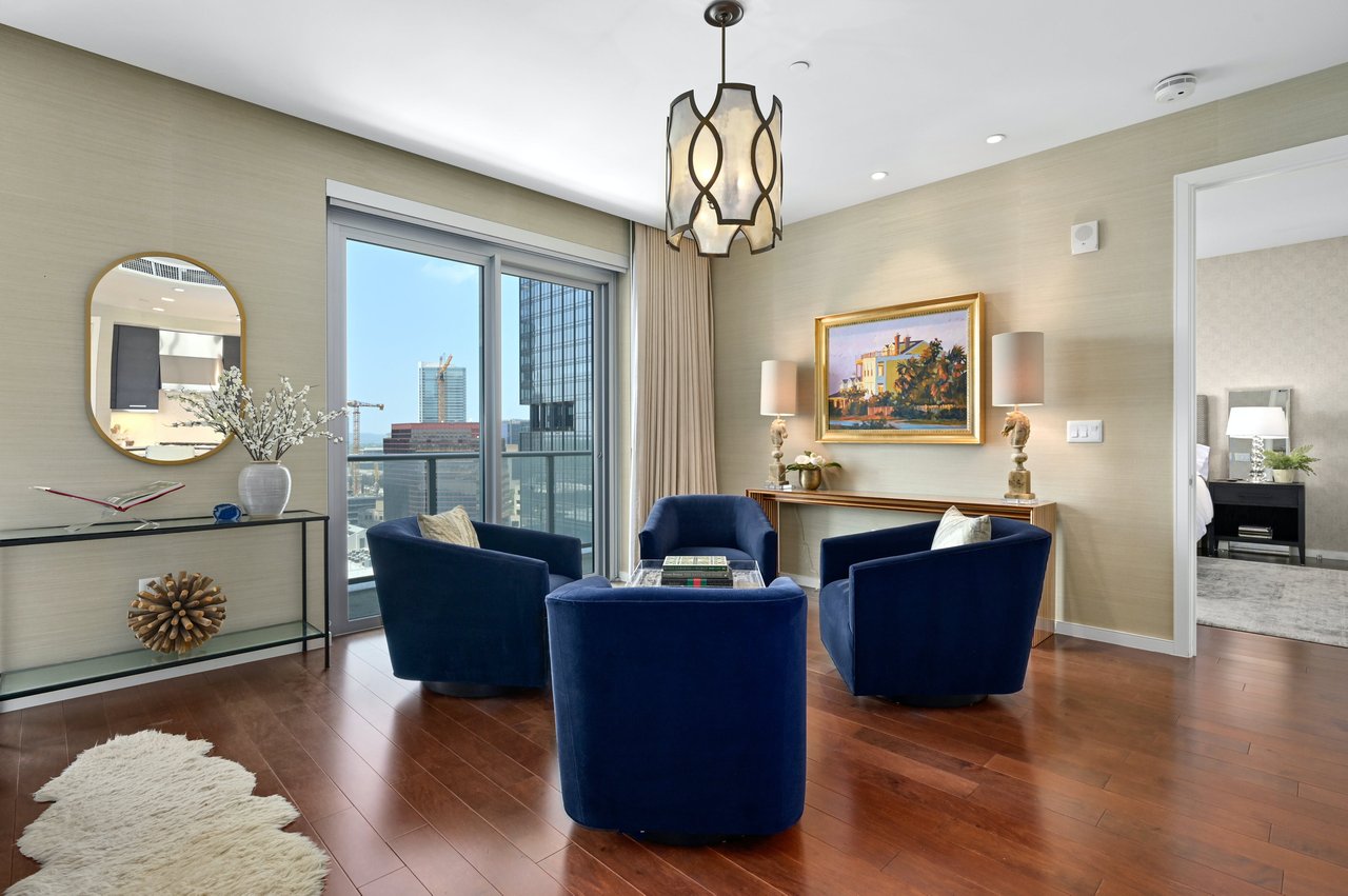 200 Congress Ave Unit 15A